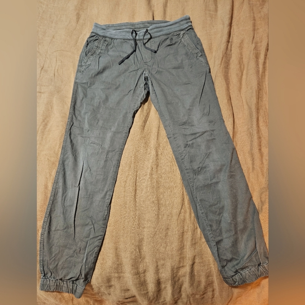 Aritzia Community XS jogger pant